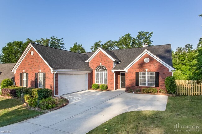 Building Photo - 640 James Ridge Dr