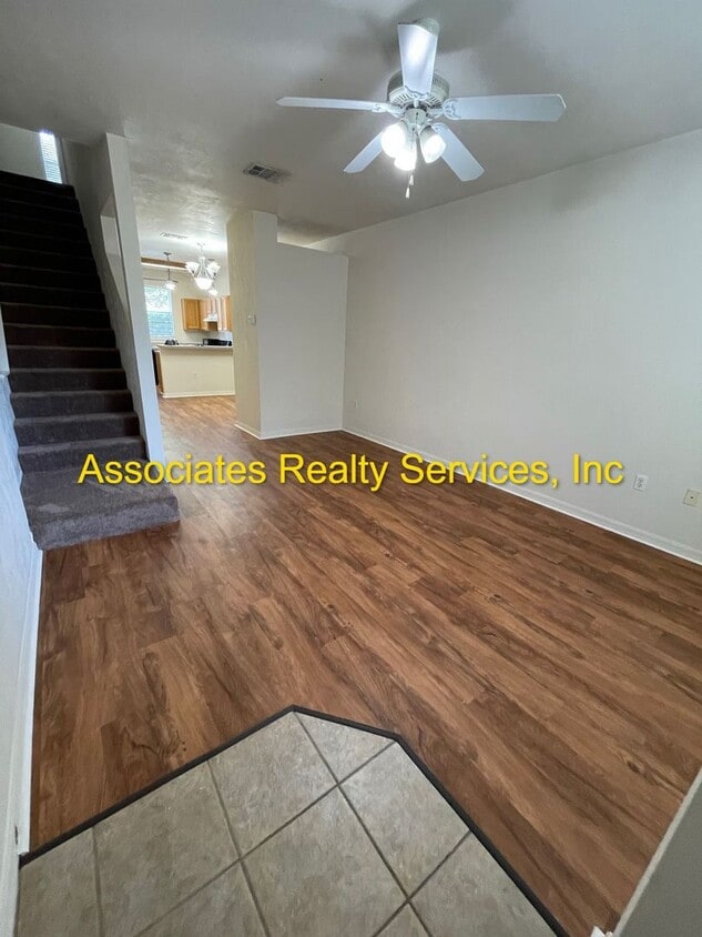 Close to Campus!! 2Br/2.5Ba - Close to Campus!! 2Br/2.5Ba