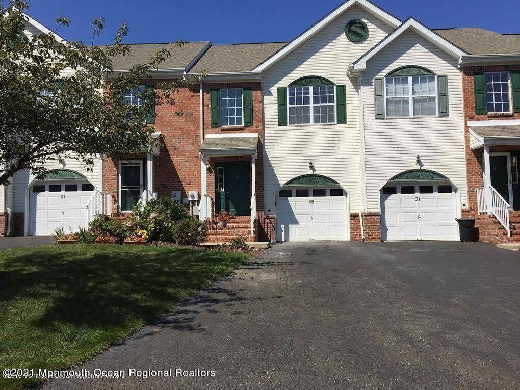 29 Heron Ct, Manalapan, NJ 07726 Condo for Rent in Manalapan, NJ