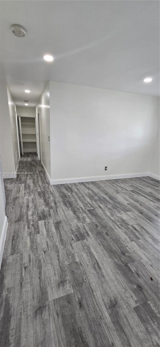 Foto del edificio - 9805 Marlin Rd