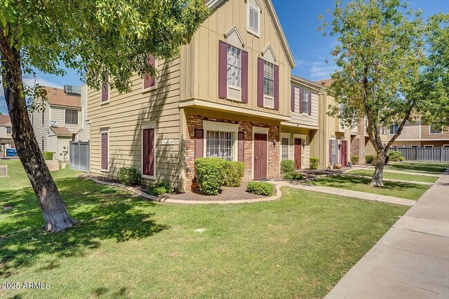 Foto del edificio - 18621 N 34th Ave