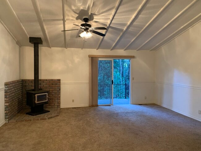 Building Photo - 6337 Amherst Way