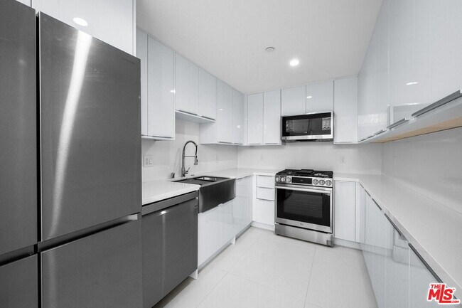 Foto del edificio - 621 Kings Rd