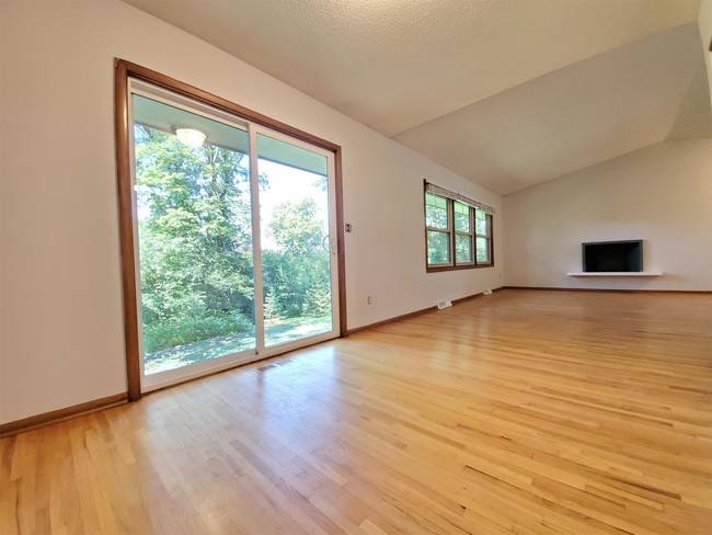 Foto del edificio - 2011 Edgewood Ct SW