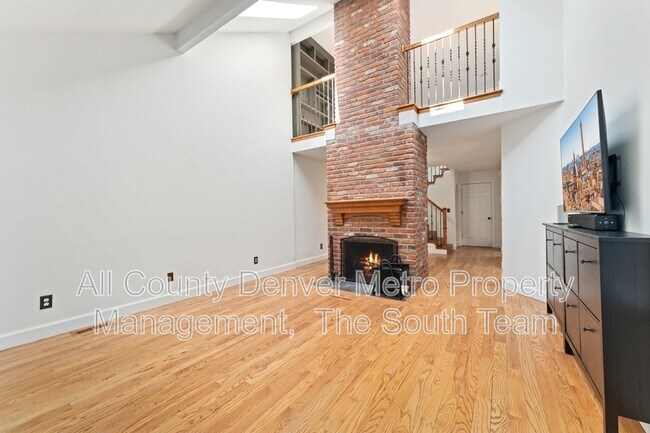 Foto del edificio - 7731 S Curtice Way