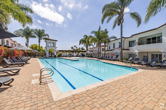 Piscina - Town Park Villas