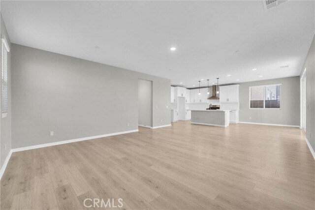 Foto del edificio - 14196 Hercules St