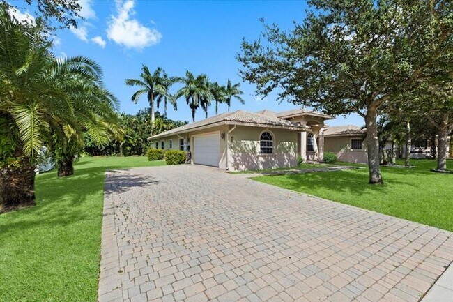 Foto del edificio - 6201 SW 58th Ct