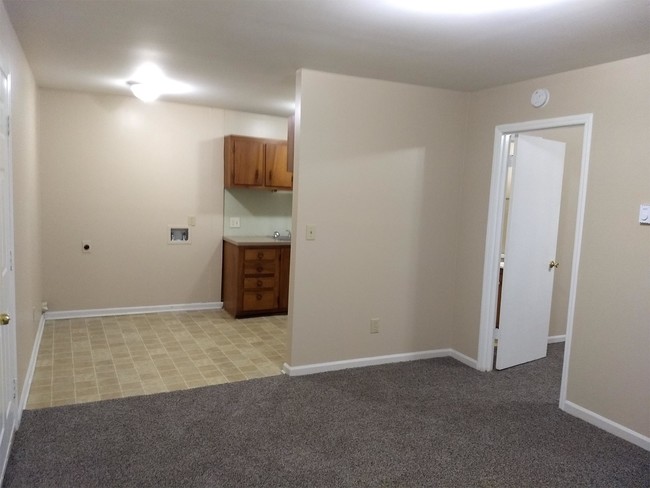 Building Photo - 3020 Craven St
