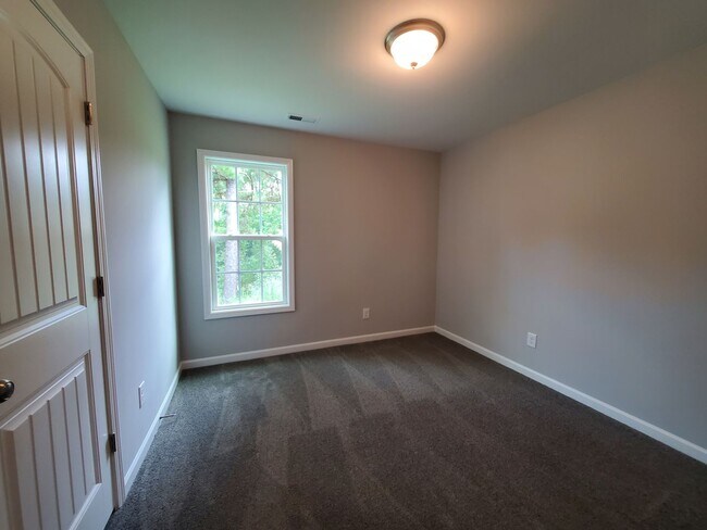 Building Photo - 5705 Eagle Pass ~Shenadoah North
