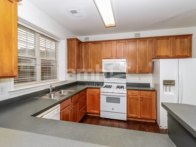 Foto del edificio - 11728 Rainy Bend Dr