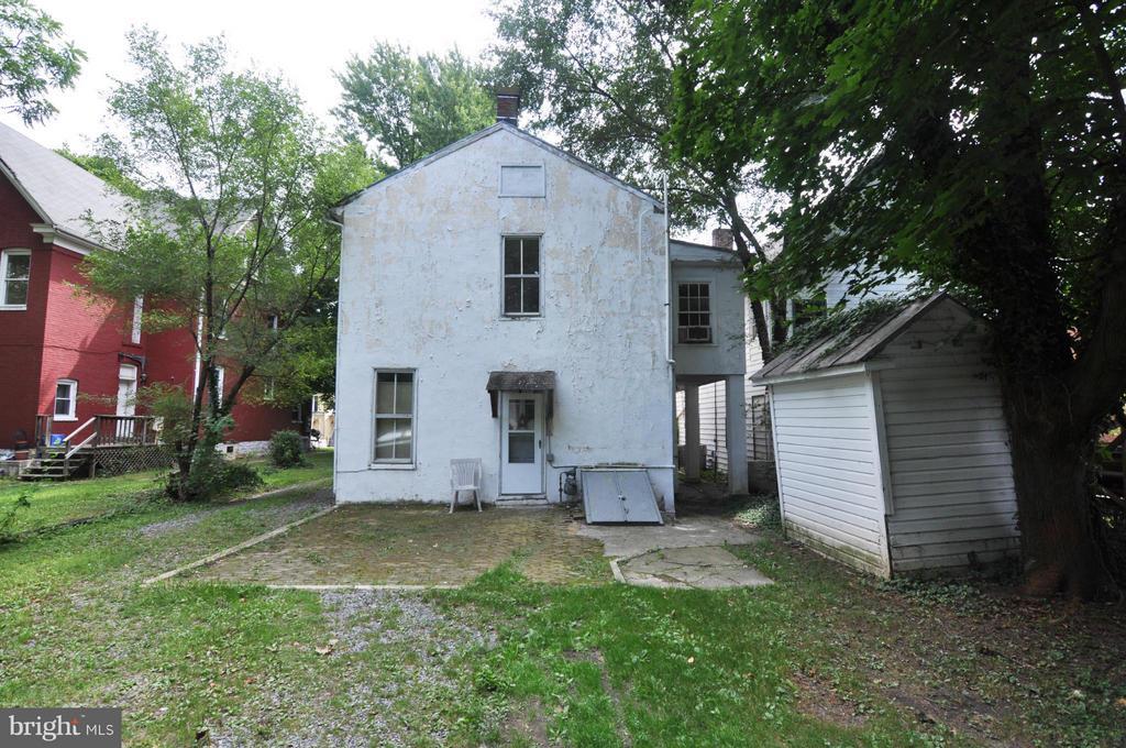 515 N Loudoun St Unit 3, Winchester, VA 22601 Room for Rent in