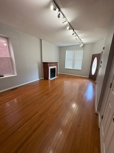 Building Photo - 2738 Osage St