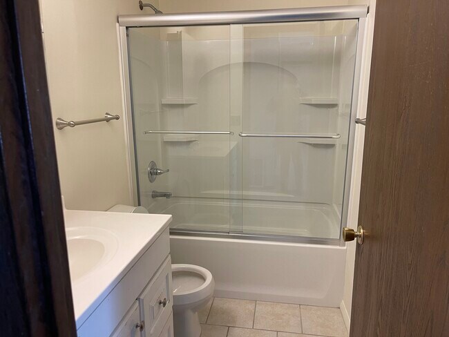 Bathroom - 708 Iaa Dr