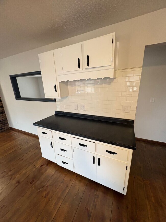 Foto del edificio - Updated Three Bedroom Single Family Home in Alexandria, Indiana