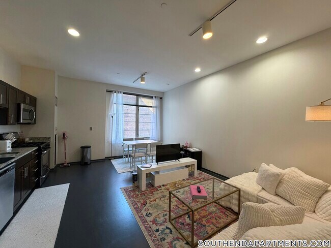 Foto del edificio - 160 E Berkeley St