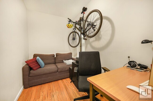 Foto del edificio - EAST 88 STREET