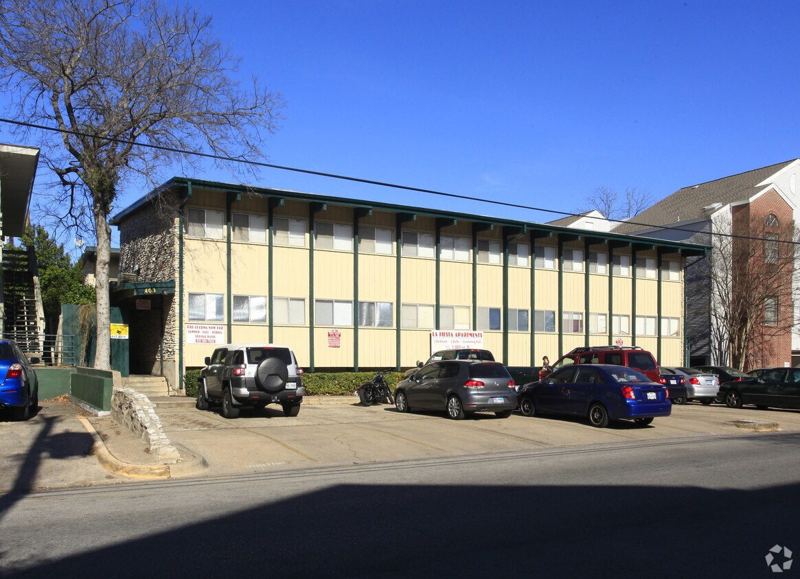 Primary Photo - 400 E 30th St