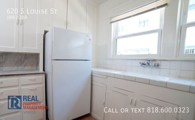Building Photo - 620 S Louise St