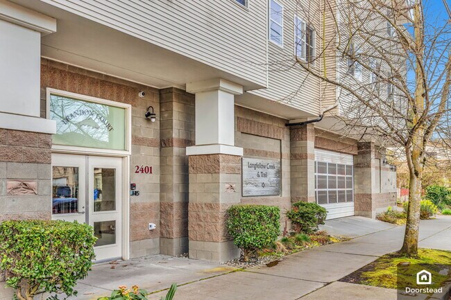 Building Photo - 2401 SW Brandon St