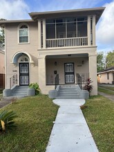 Building Photo - 3128 Louisiana Ave Pkwy