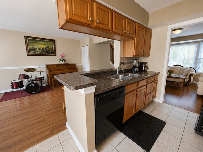 Foto del edificio - 3416 Greenwich Ln