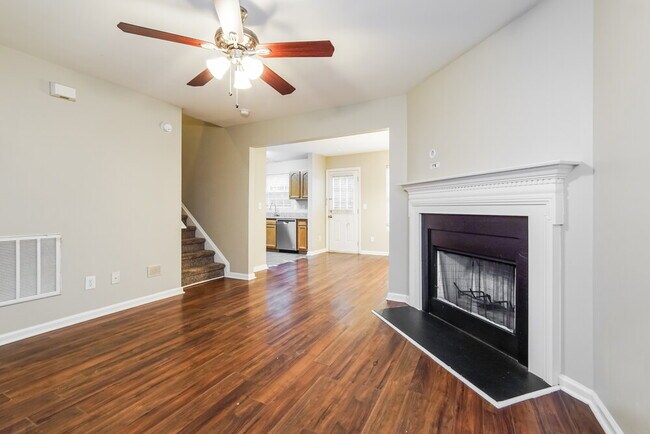 Foto del edificio - 3430 Idlewood Village Dr