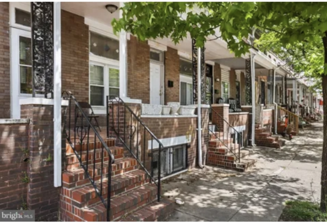 Primary Photo - 2108 Cliftwood Ave