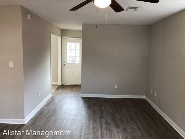 Foto del edificio - 3 br, 1 bath House - 6750 Embassy Circle