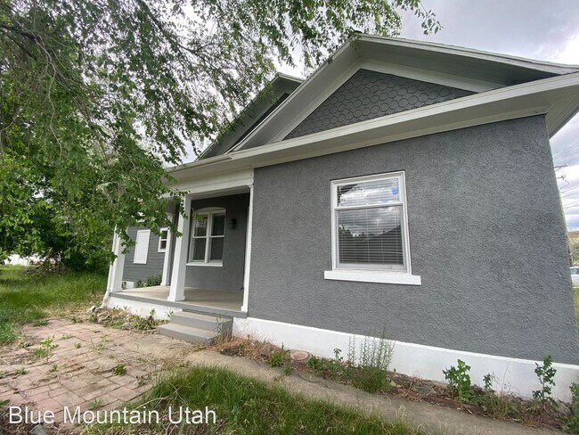Building Photo - 4 br, 1 bath House - 6600 S 475 E - Unit 2