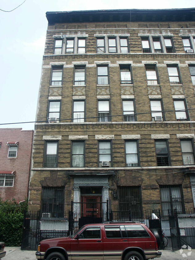 Foto principal - 539 E 147th St