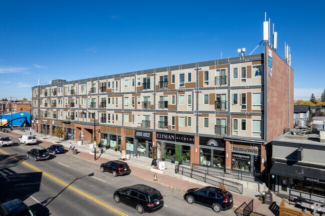 Photo du bâtiment - Inglewood 1410