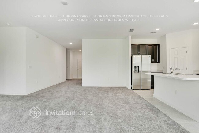 Building Photo - 754 Lucaya Dr