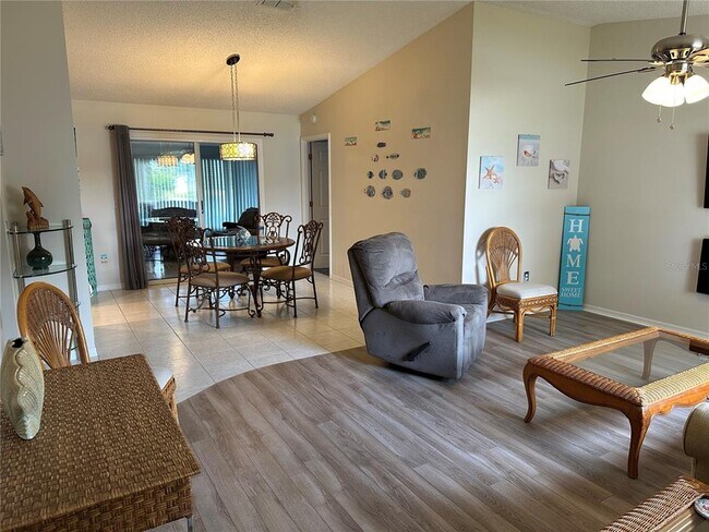 Foto del edificio - 17808 SE 107th Terrace