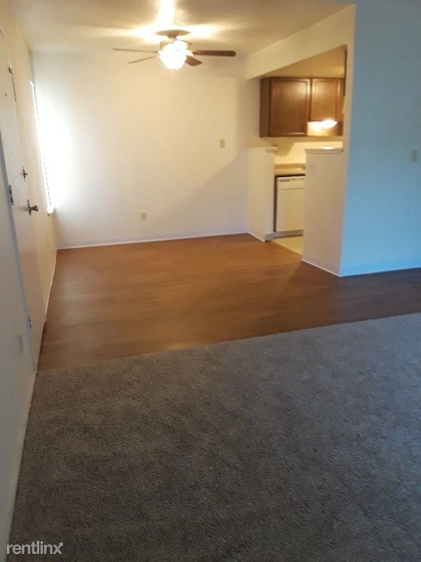 Foto del edificio - 1 br, 1 bath Apartment - 2936 W Swain Rd