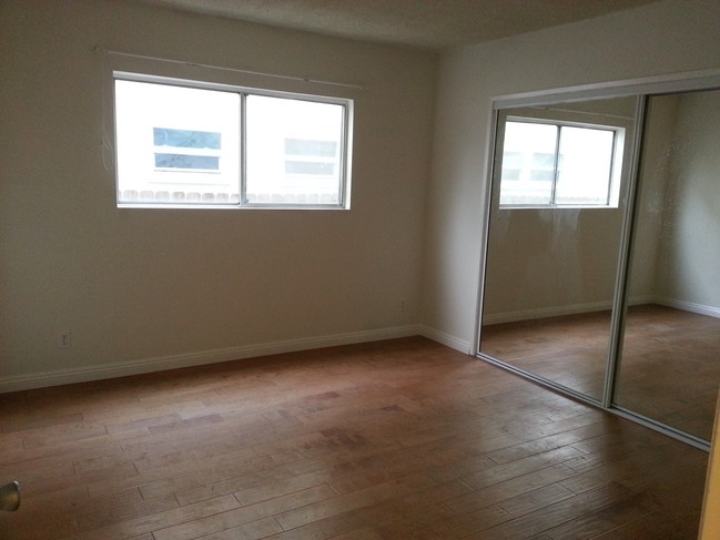  - Hill Street Apartments