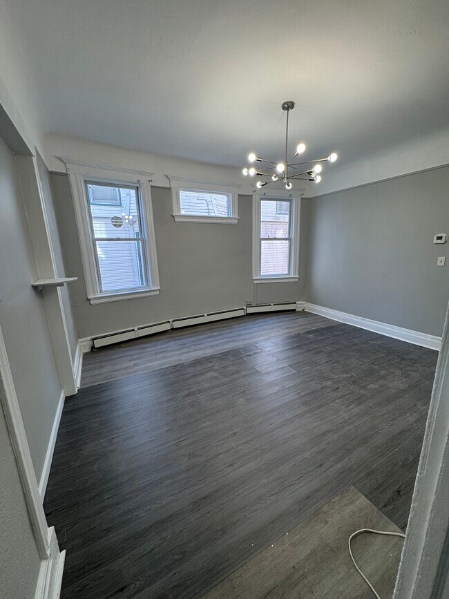 Foto del edificio - 11 Baldwin Ave