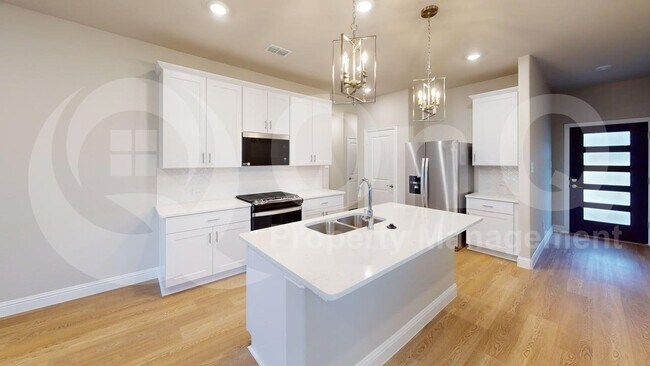 Foto del edificio - 517 Blanton St