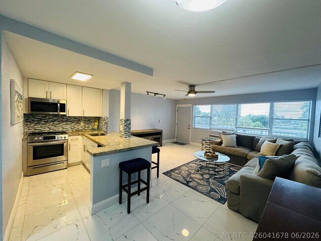 Foto del edificio - 625 Antioch Ave
