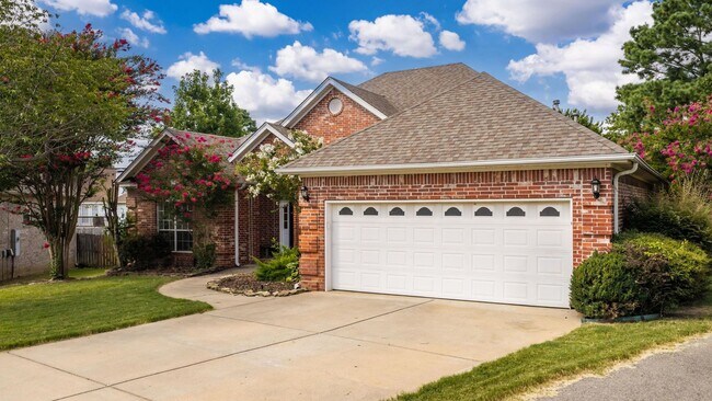 Foto del edificio - Updated 4BR/2BA One-Level Home on Maumelle Cul-de-Sac — Trail Access