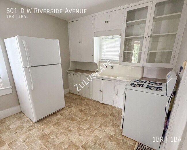 Foto del edificio - 801-D W Riverside Ave