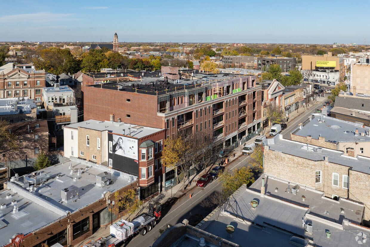 3914 N Lincoln Ave - Belfield