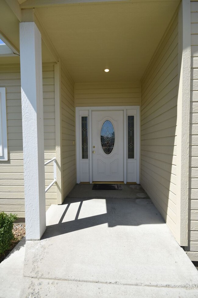 Foto del edificio - Cozy Pet-Friendly Rental in a Quiet Kennew...