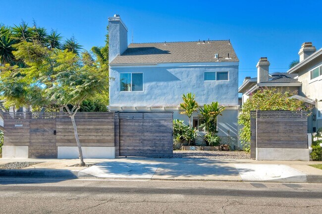 Building Photo - 348 La Mesa Ave