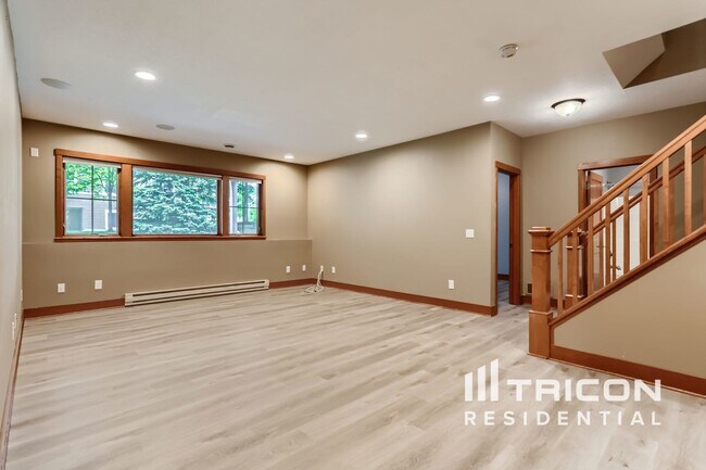 Foto del edificio - 4025 Heritage Ln SE