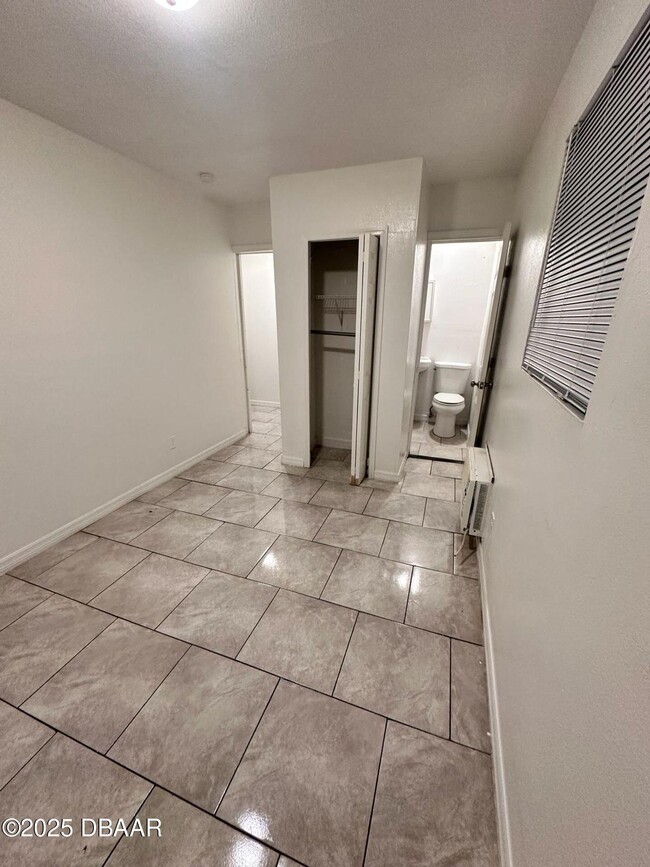 Building Photo - 420 Henry Butts Dr