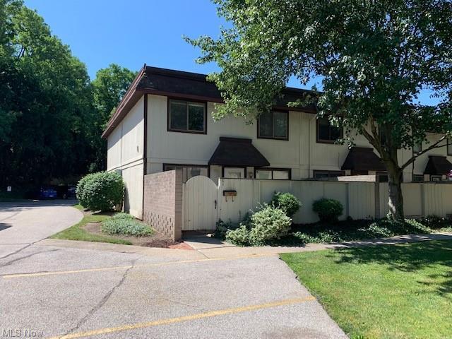 Foto principal - 9956 Johnnycake Ridge Rd