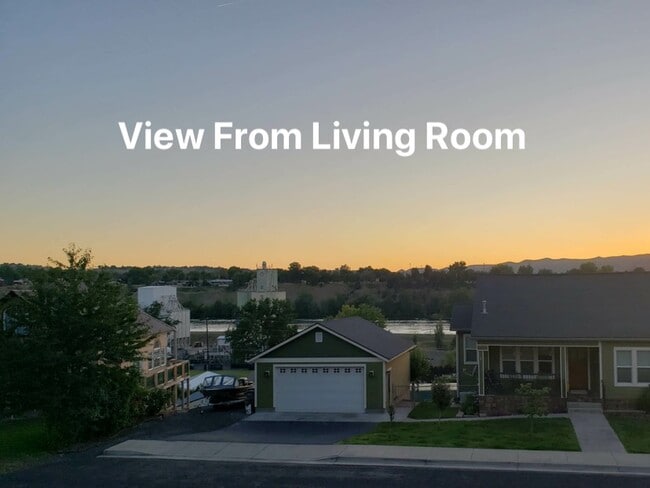 View from bedroom/living room window. - 1103 Prospect Avenue
