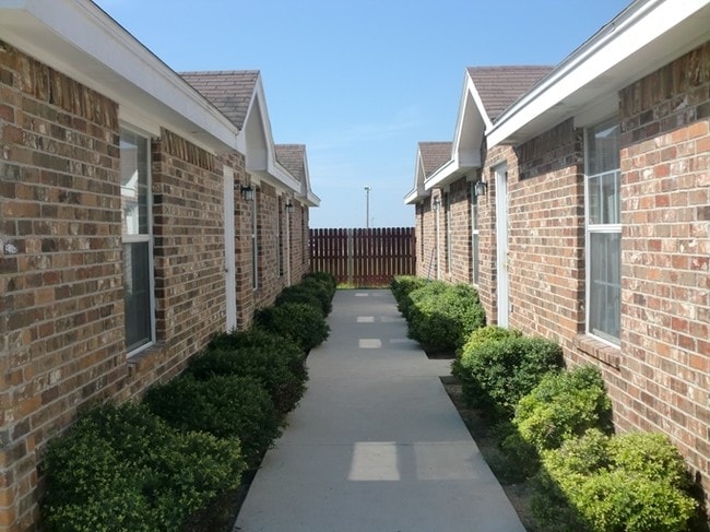 apartments for rent in alta vista