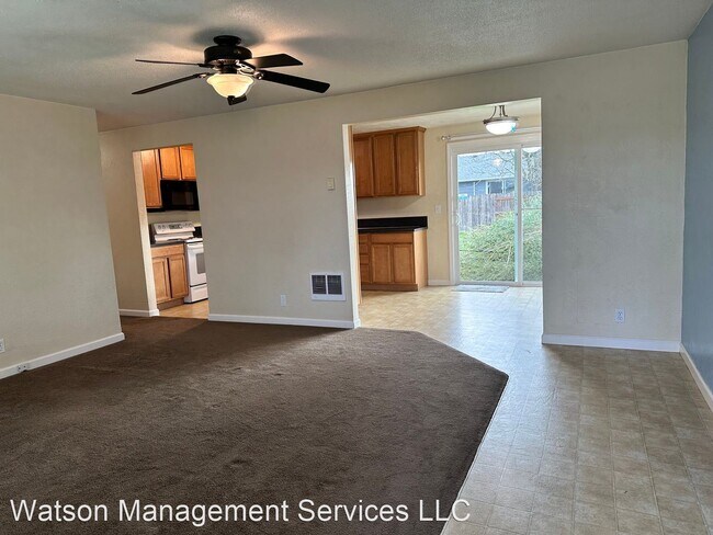 Foto del edificio - 3 br, 1.5 bath House - 2815 Marion St. SE
